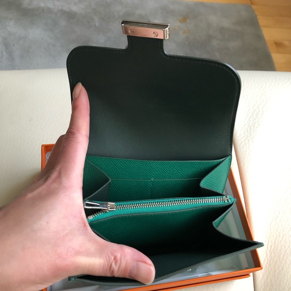Constance compact Wallet; vert vertigo - Picture 4 of 8